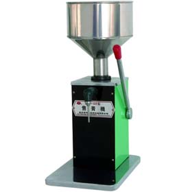 �։��۸��C